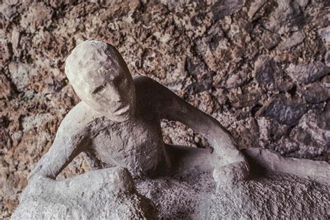 did anybody survive pompeii